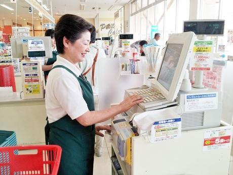 オギノ茅野店【パート／レジスタッフ】お得な社割あり！☆幅広い年代が活躍中☆身だしなみ多様化スタート！　頭髪・ネイル・アクセサリーなどの基準を緩和しました！ ☆